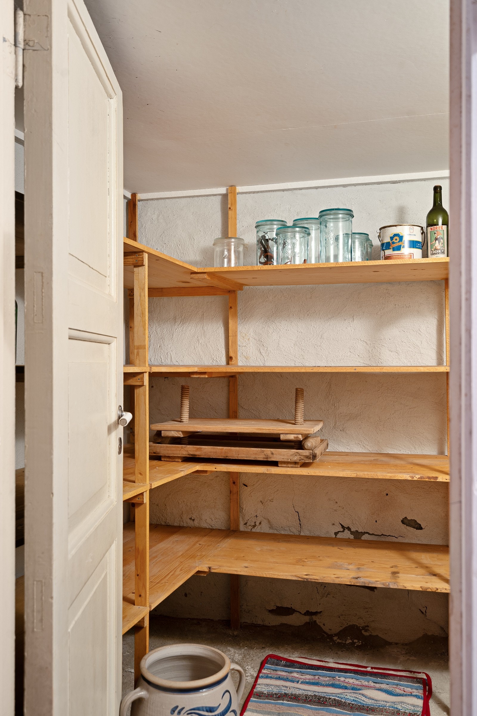 Bod i kjeller Galleribilde