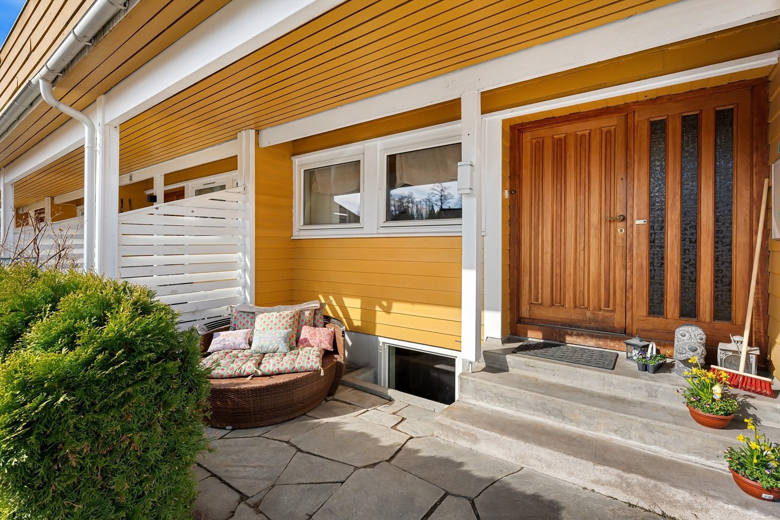 Hyggelig inngangsparti Galleribilde