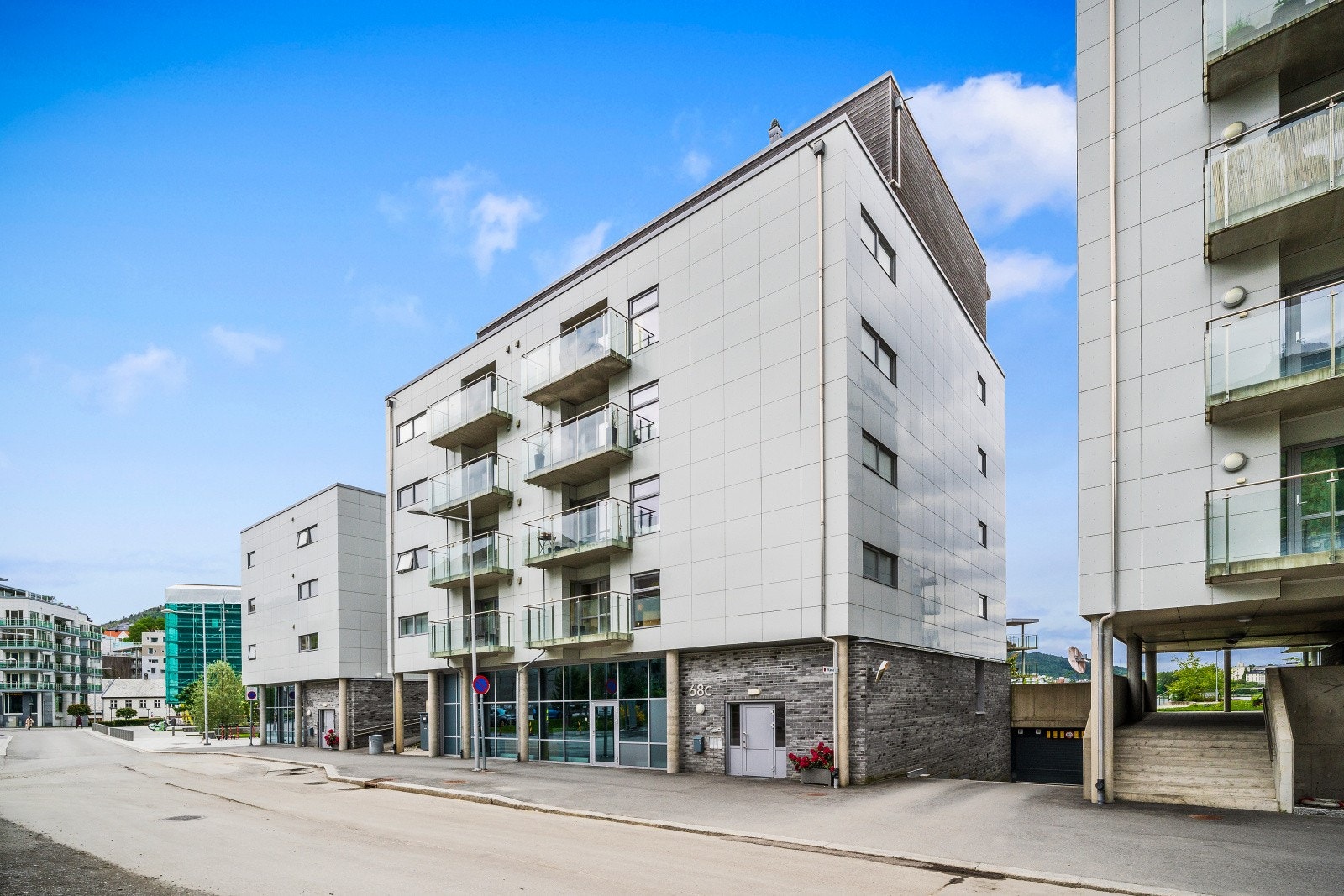 Her bor du i et veletablert og ettertraktet område som nylig har vært til gjenstand for store løft de siste årene. Galleribilde