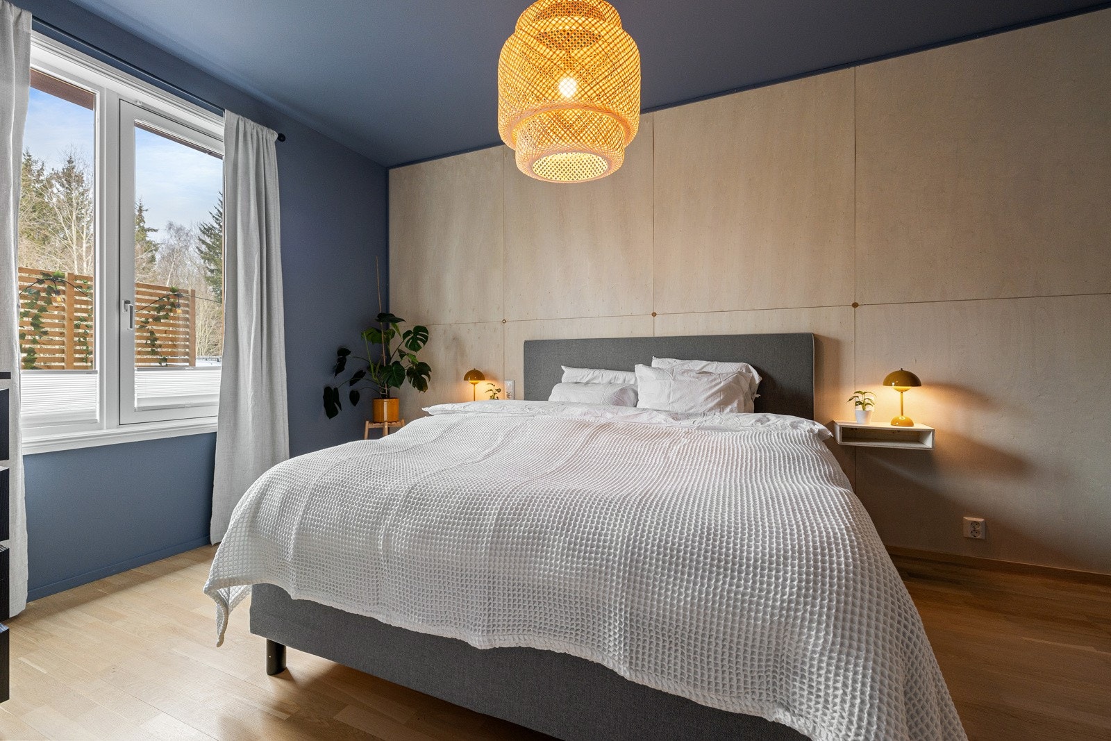 Soverom. Galleribilde