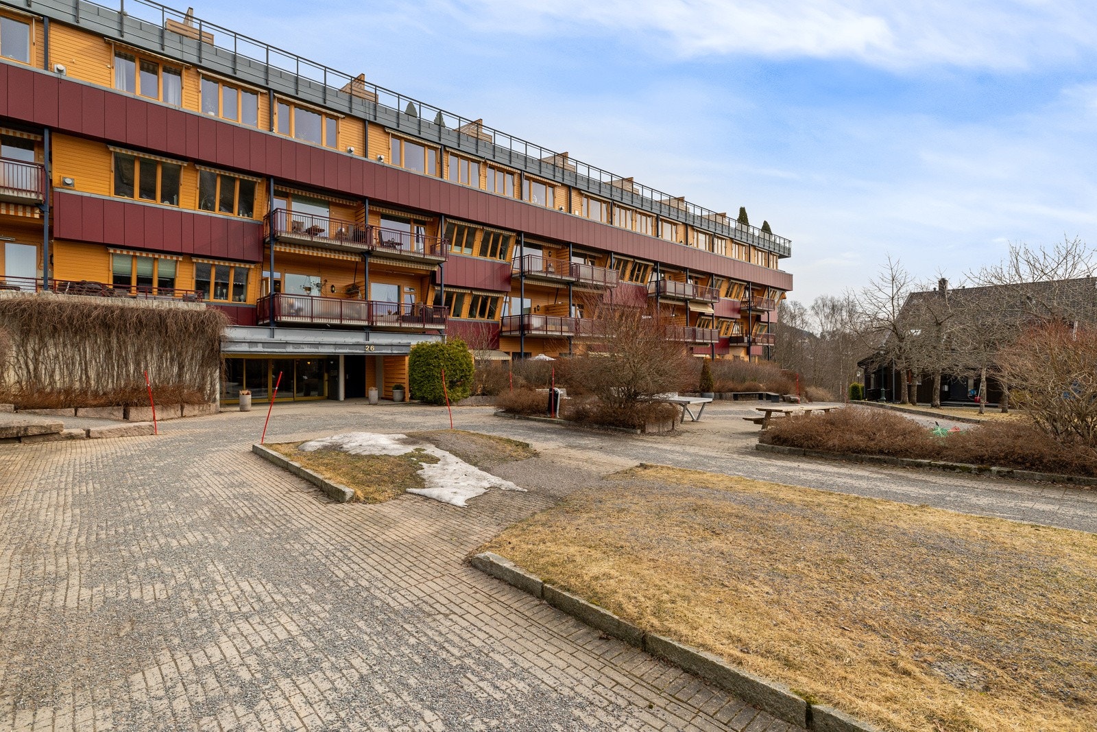 Sameiet har flotte, grønne uteområder. Galleribilde