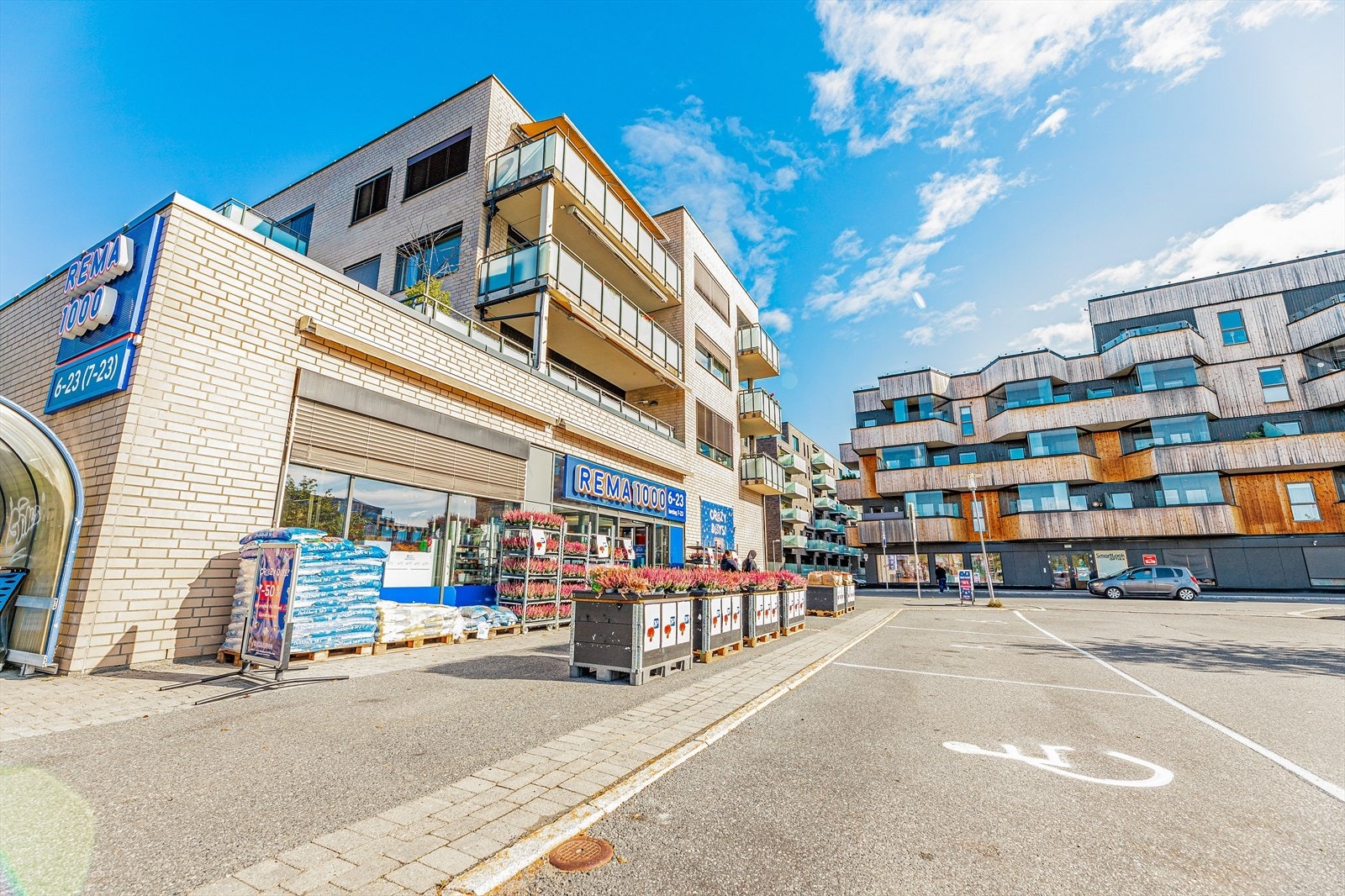I sentrum av Sørumsand er det et godt utvalg av butikker. Galleribilde