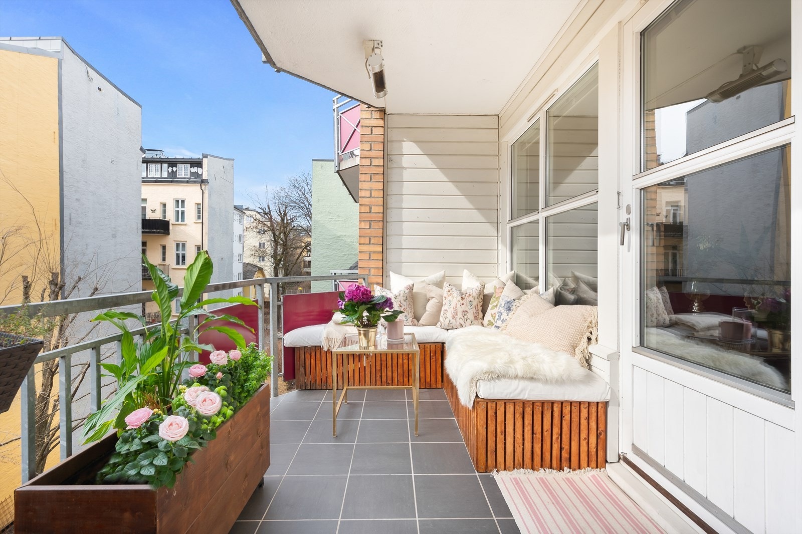 Kasper Hillås har gleden av å presentere Welhavens gate 12! Galleribilde