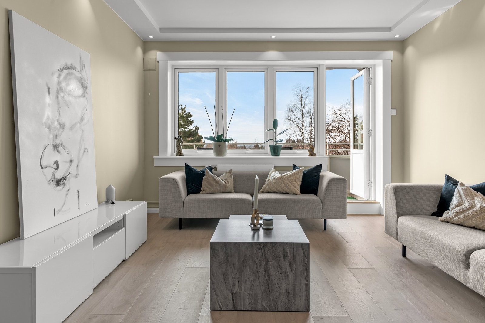 Har du noen spørsmål? Ta kontakt med Jimmy Phan v/ PrivatMegleren Première. Galleribilde