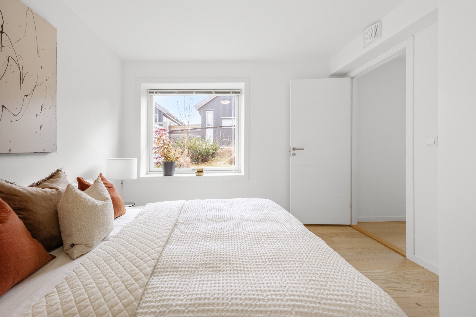 Soverom i hybel Galleribilde