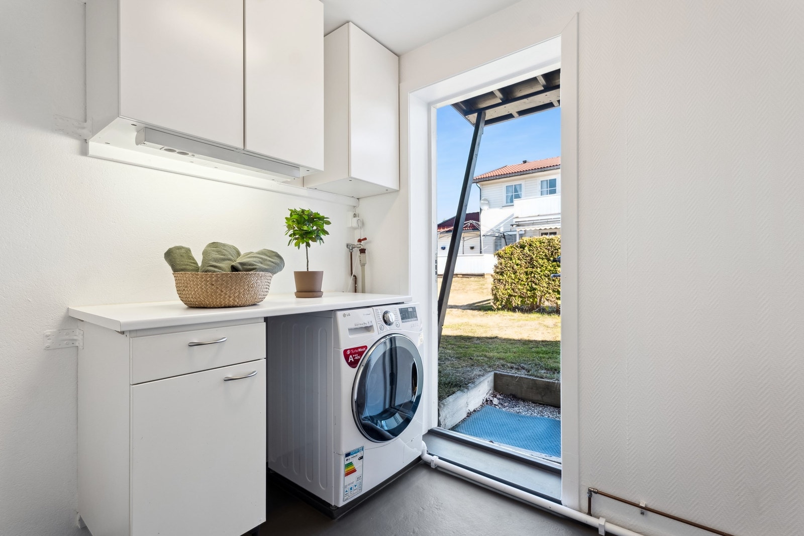 Vaskerom Galleribilde