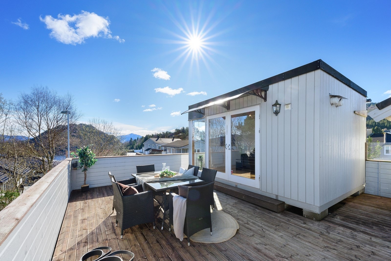 Tilhørende anneks. Galleribilde