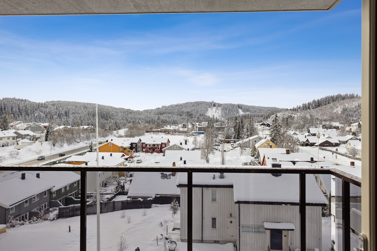 Utsikt fra balkong. Galleribilde