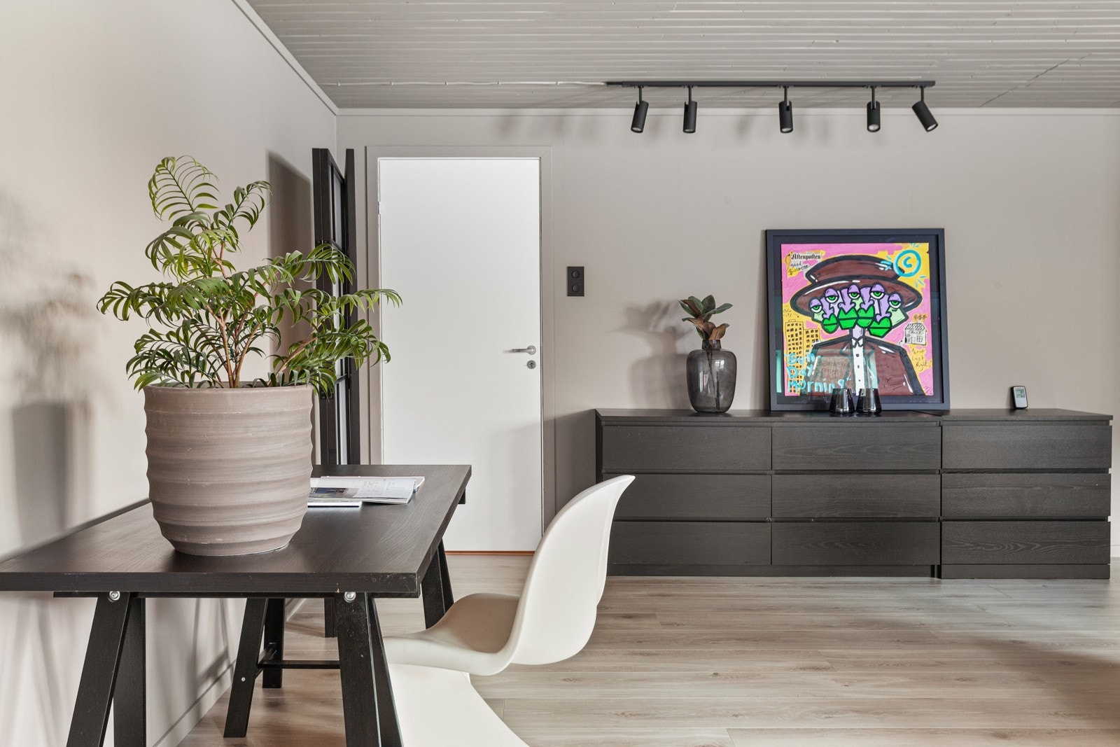 Perfekt plass for hjemmekontoret. Galleribilde
