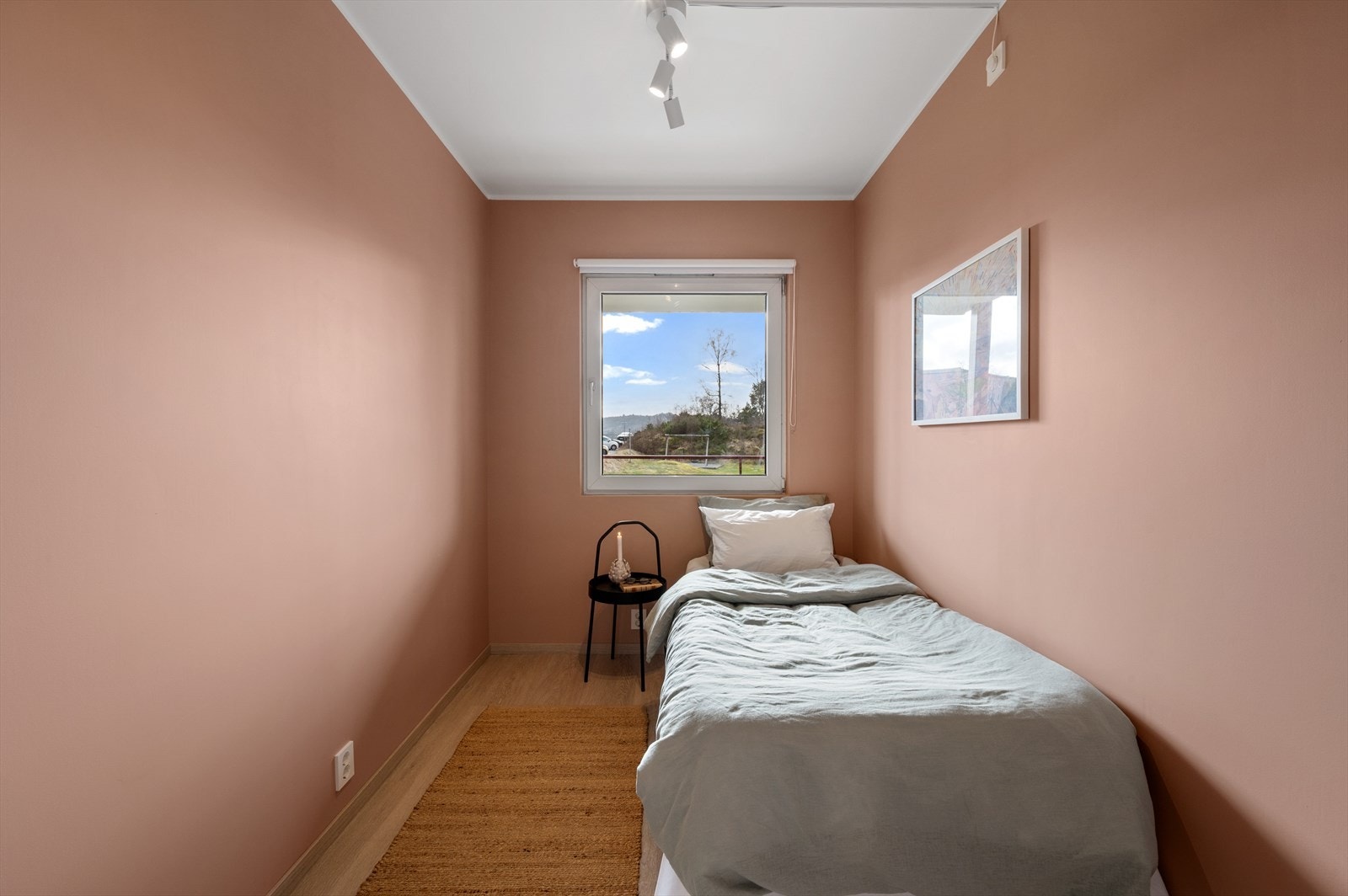 Leiligheten har to andre soverom, begge med inngang fra entréen. Galleribilde