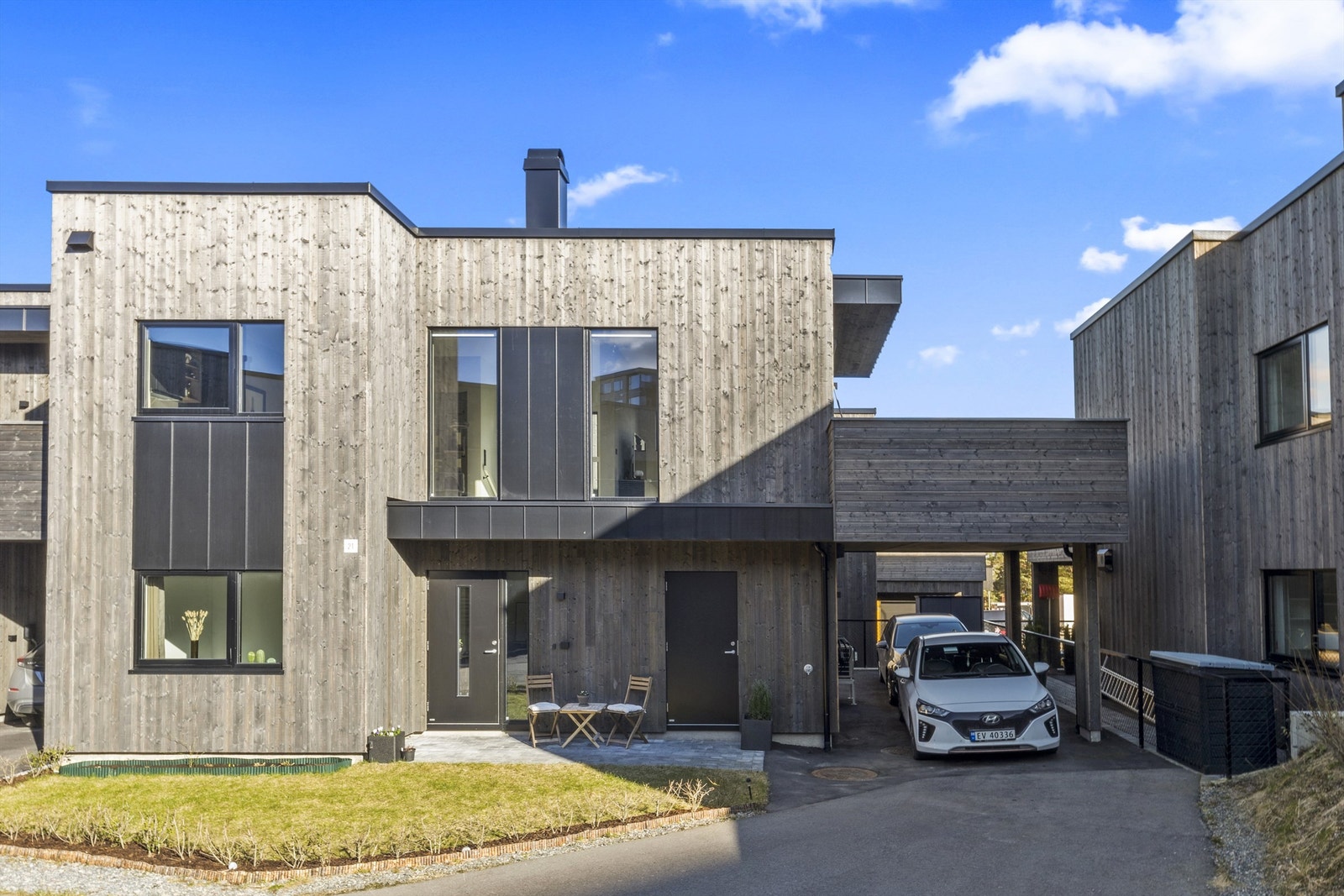 Velkommen til denne hyggelige boligen i Soleieveien 21 - Presentert av Krogsveen v/ Anders R. Skajaa. Galleribilde