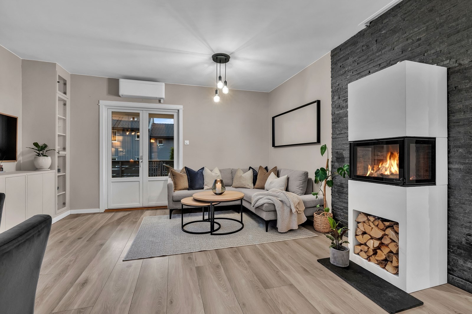 I 2024 ble det også installert varmepumpe, som sikrer jevn og effektiv oppvarming. Galleribilde