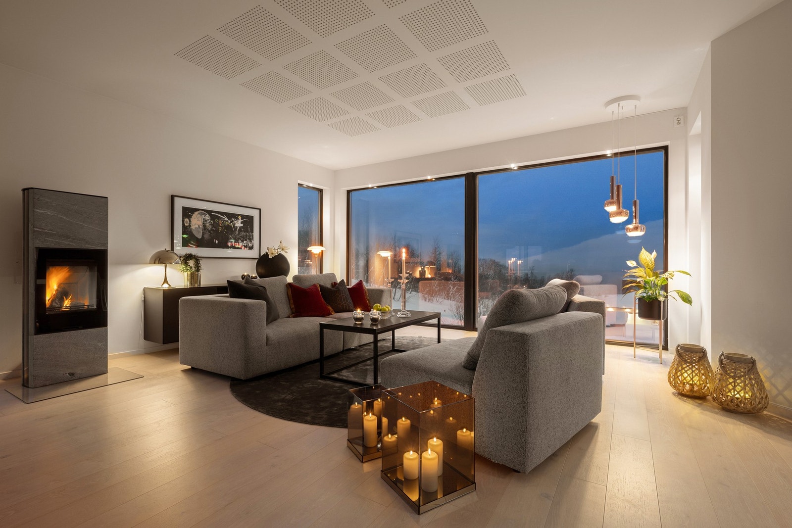 Kveldsbilde fra stuen Galleribilde