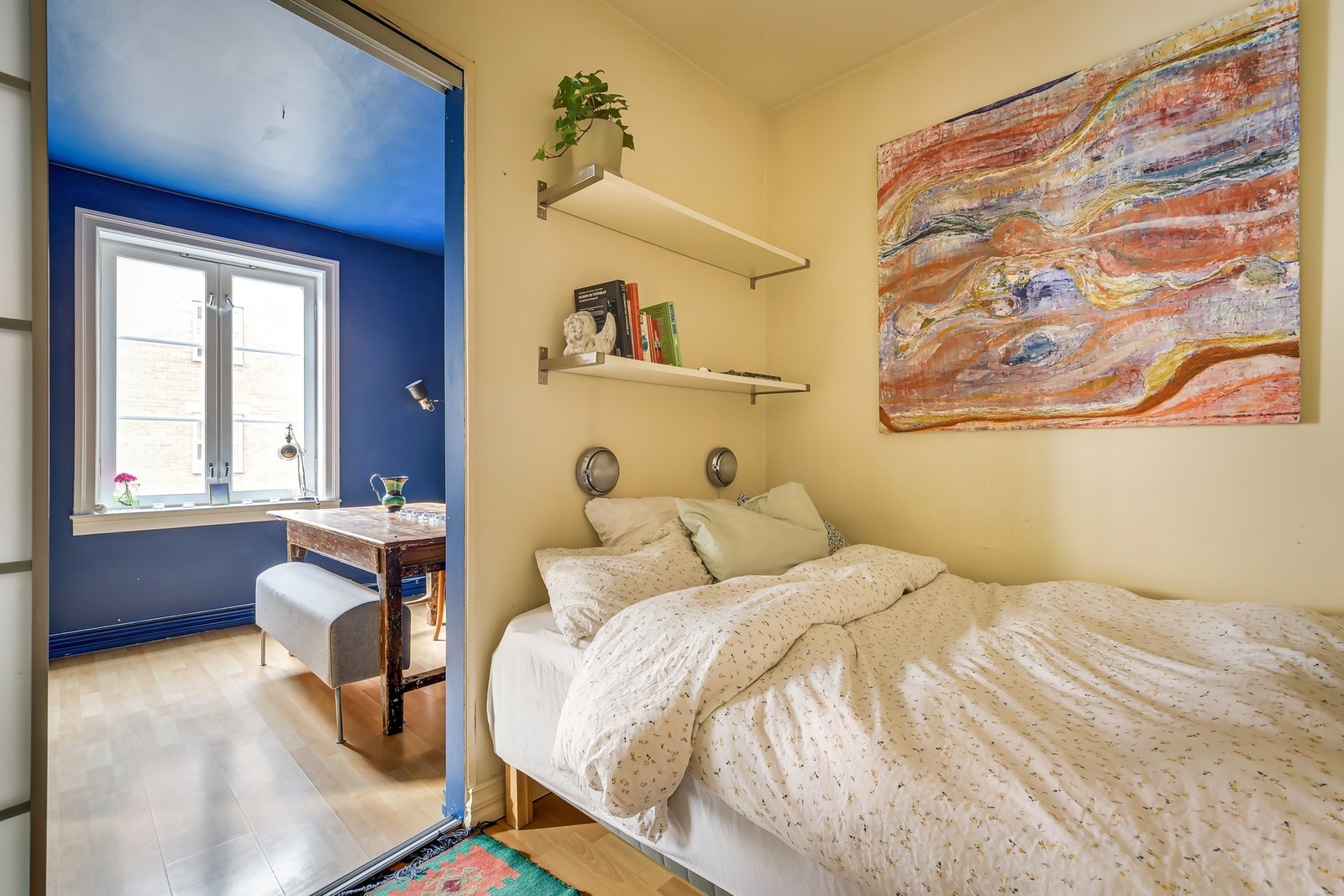 Oppholdsrom benyttes i dag som soverom. Galleribilde