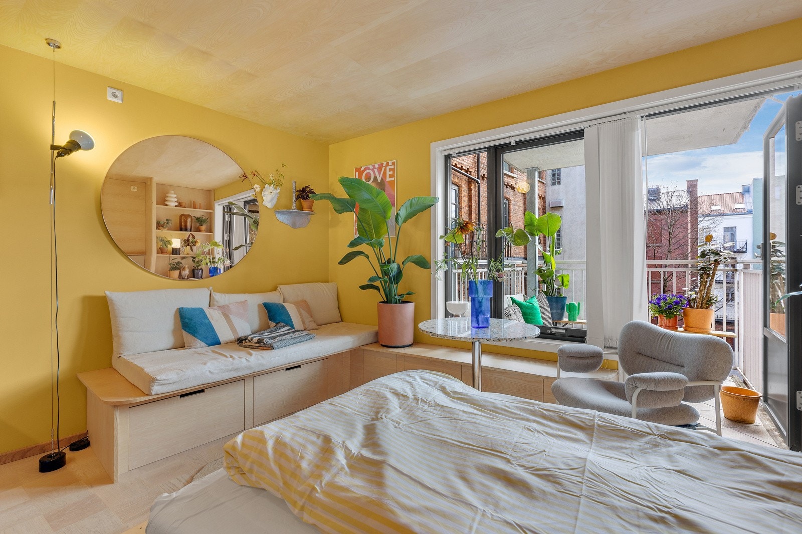 På få sekunder en leilighetens stue gjort om til en fullverdig soverom. Galleribilde