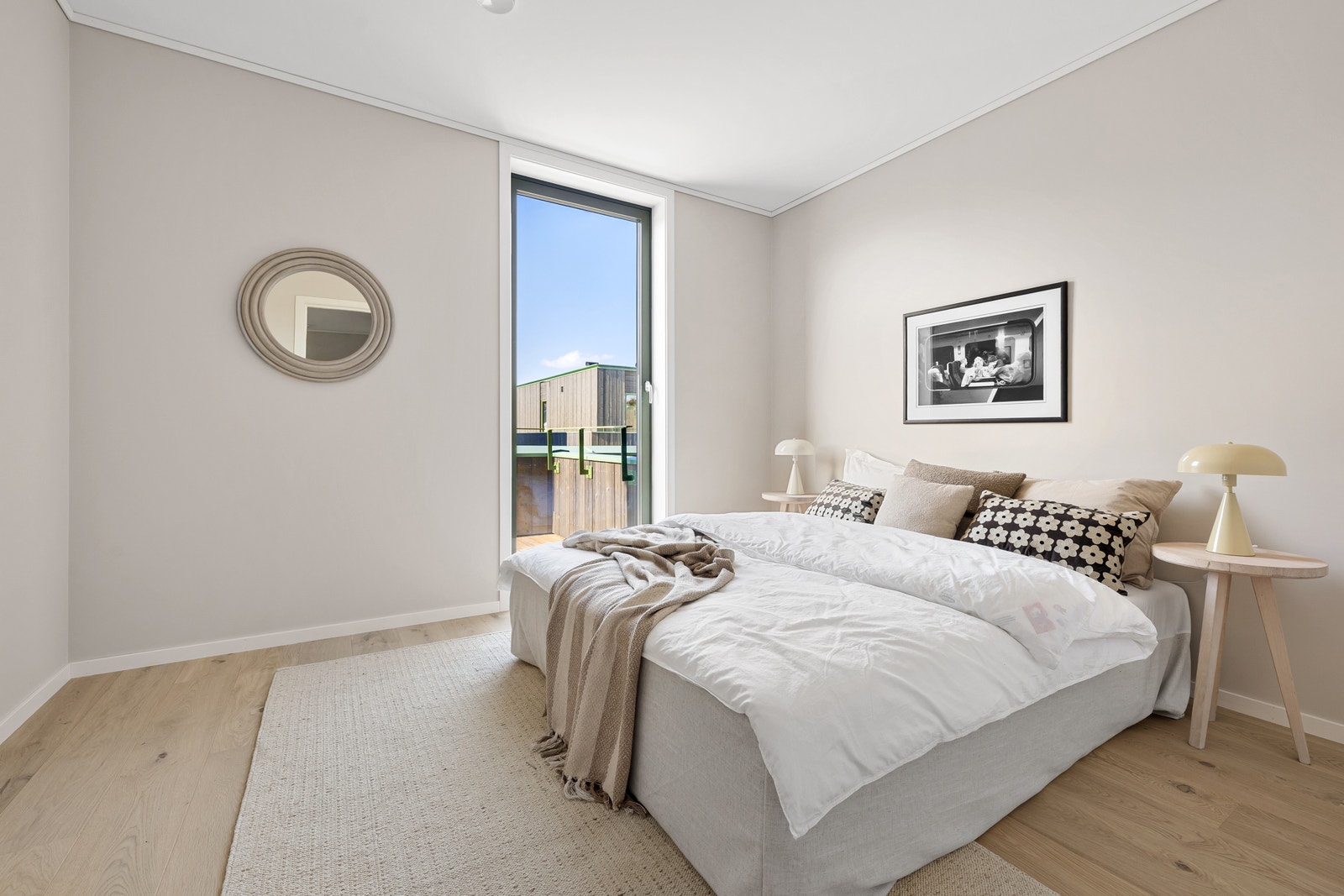 Boligen har 3 gode soverom. Her hovedsoverom. Galleribilde