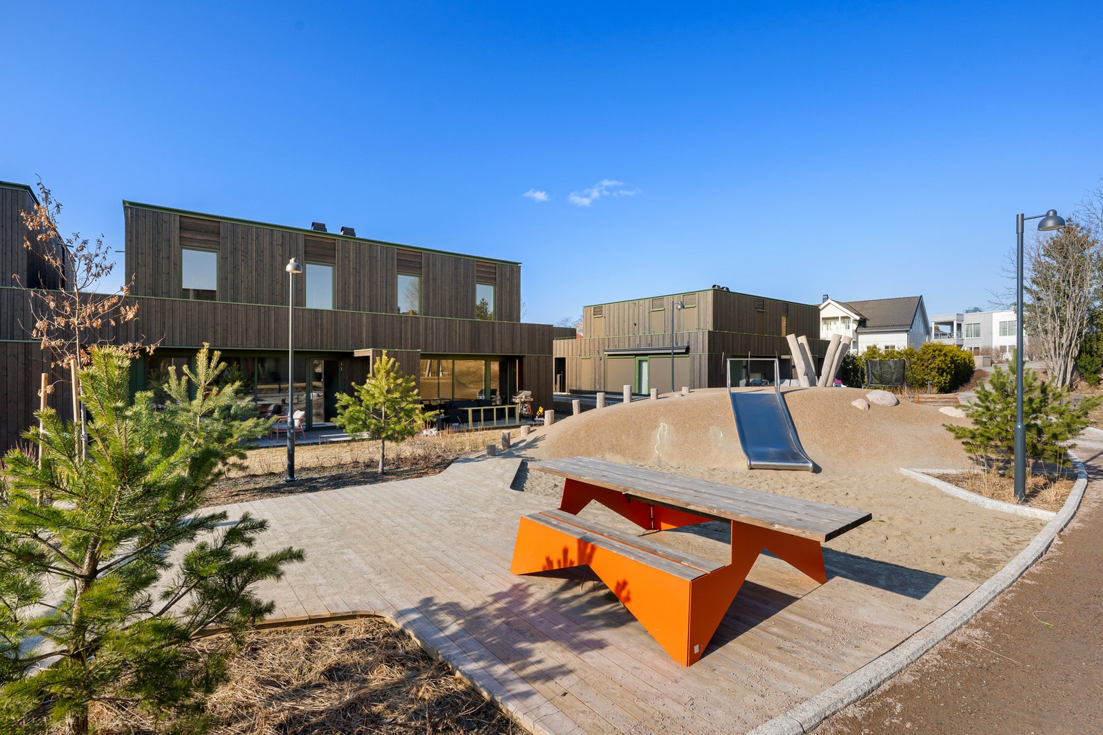 Hyggelige fellesområder mellom boligene. Galleribilde