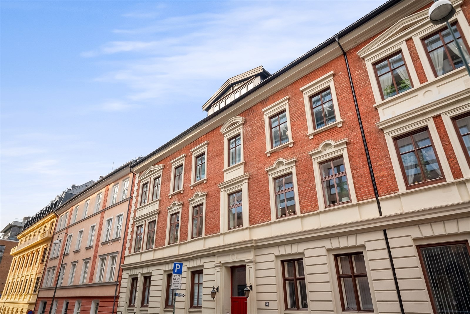 Leiligheten ligger flott til i 2. etasje Galleribilde