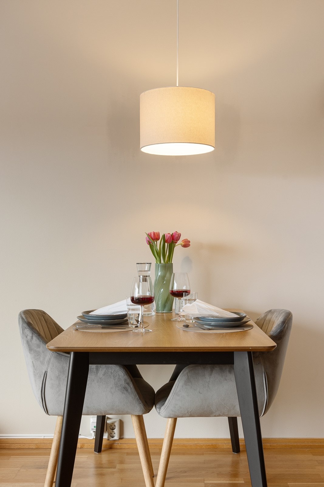 Her kan du invitere vennene dine på en god middag. Galleribilde