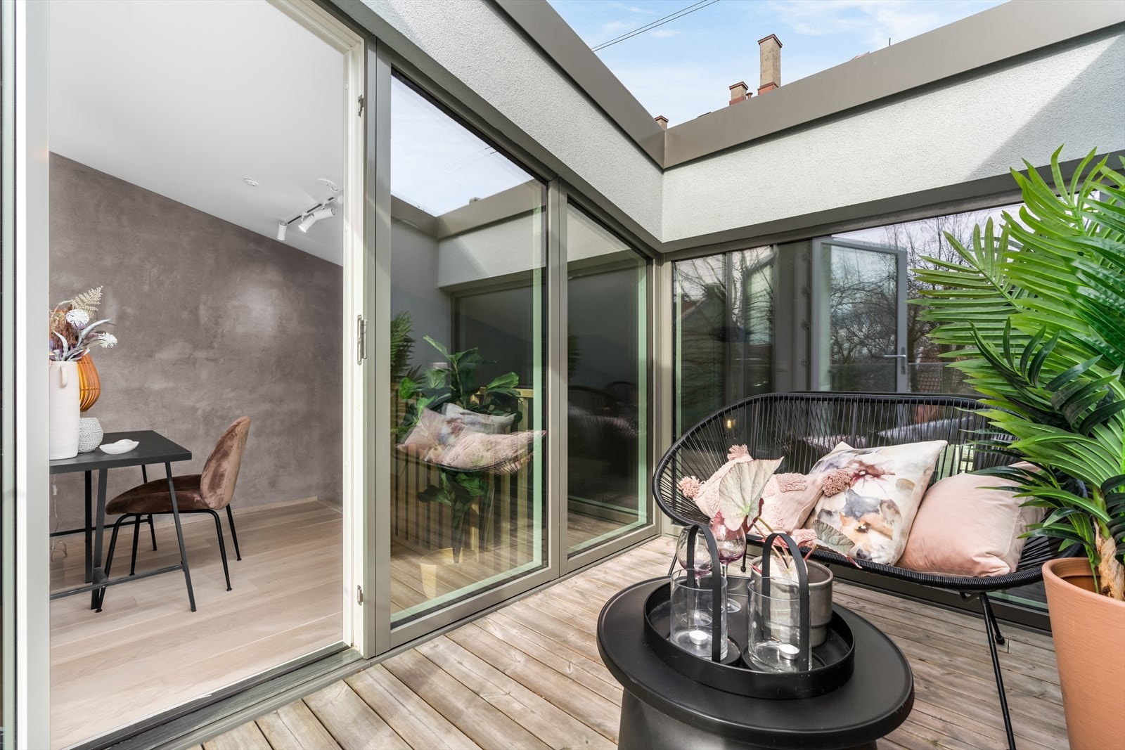 Her kan du nyte solrike dager og lune kvelder. Galleribilde