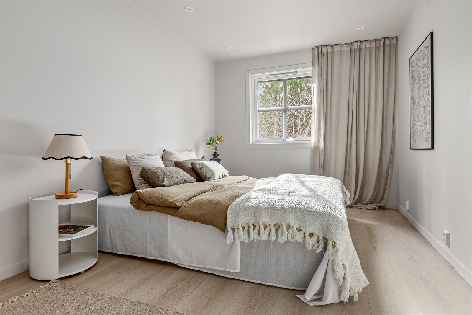 Varmefolie i alle soverom 2. etg for ekstra komfort. Galleribilde