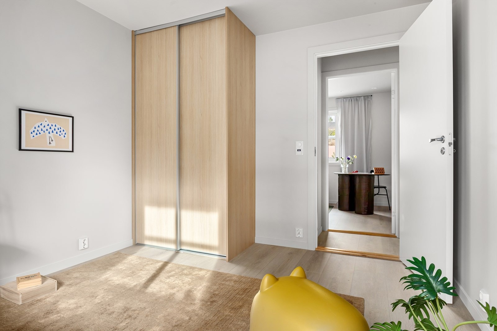 Rikelig med garderobeplass. Galleribilde