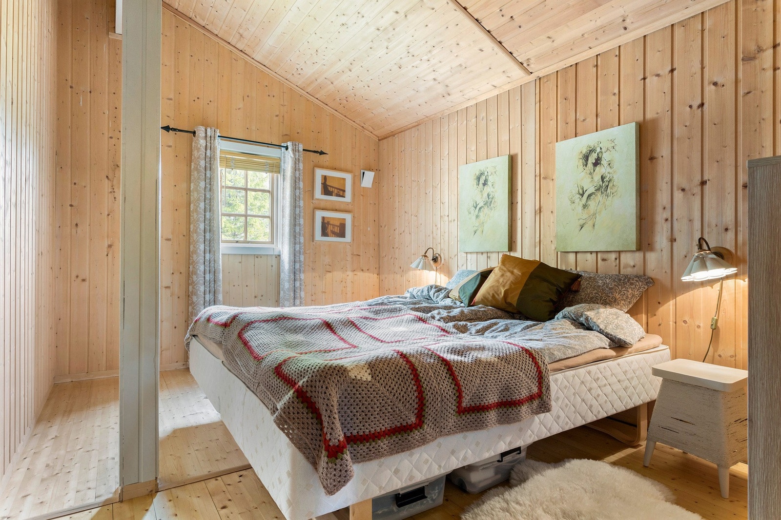 Hytta har 2 soverom i tillegg til anneks. Galleribilde