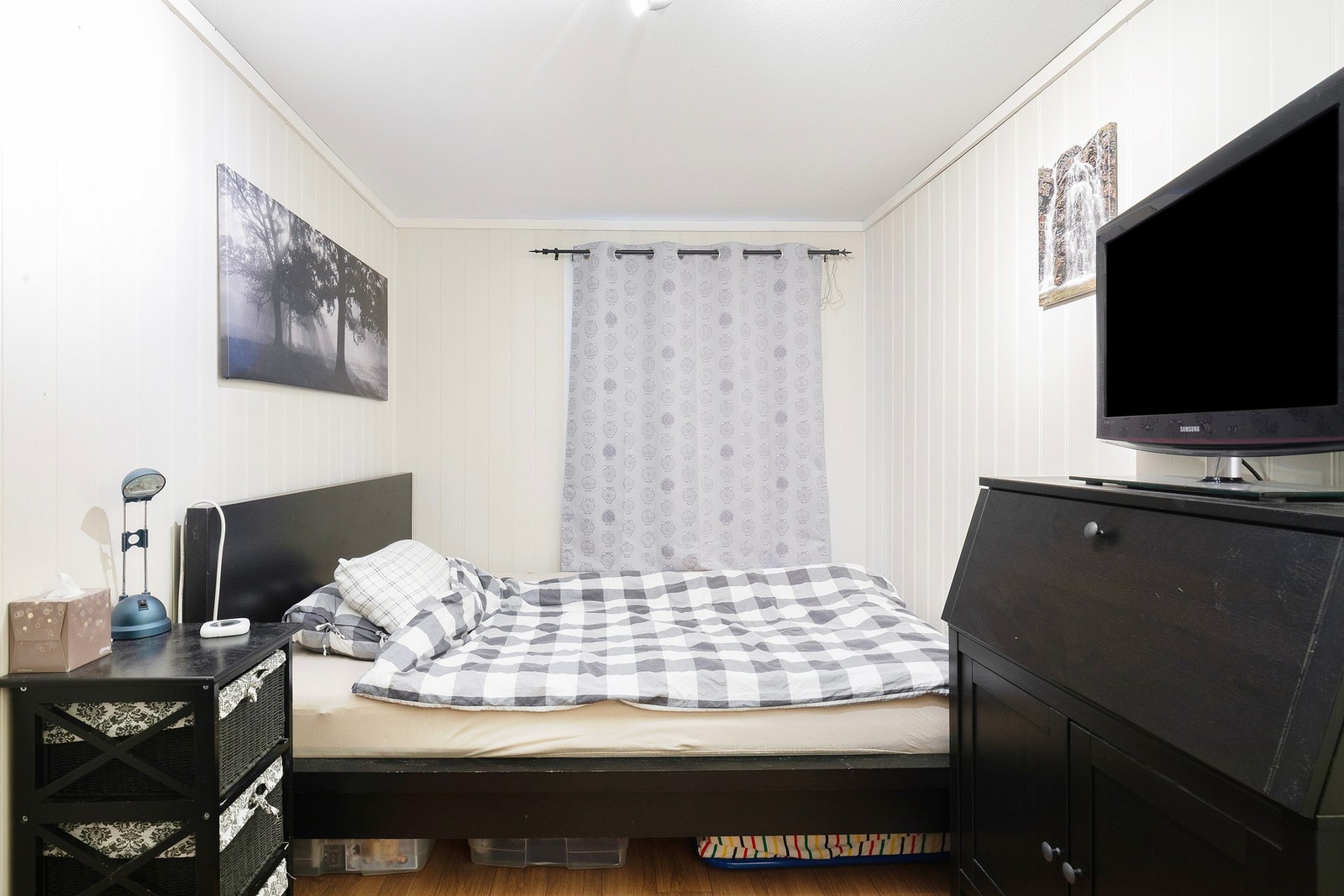 Soverommet i utleiedelen er av god størrelse og måler 10,5 kvadratmeter. Galleribilde