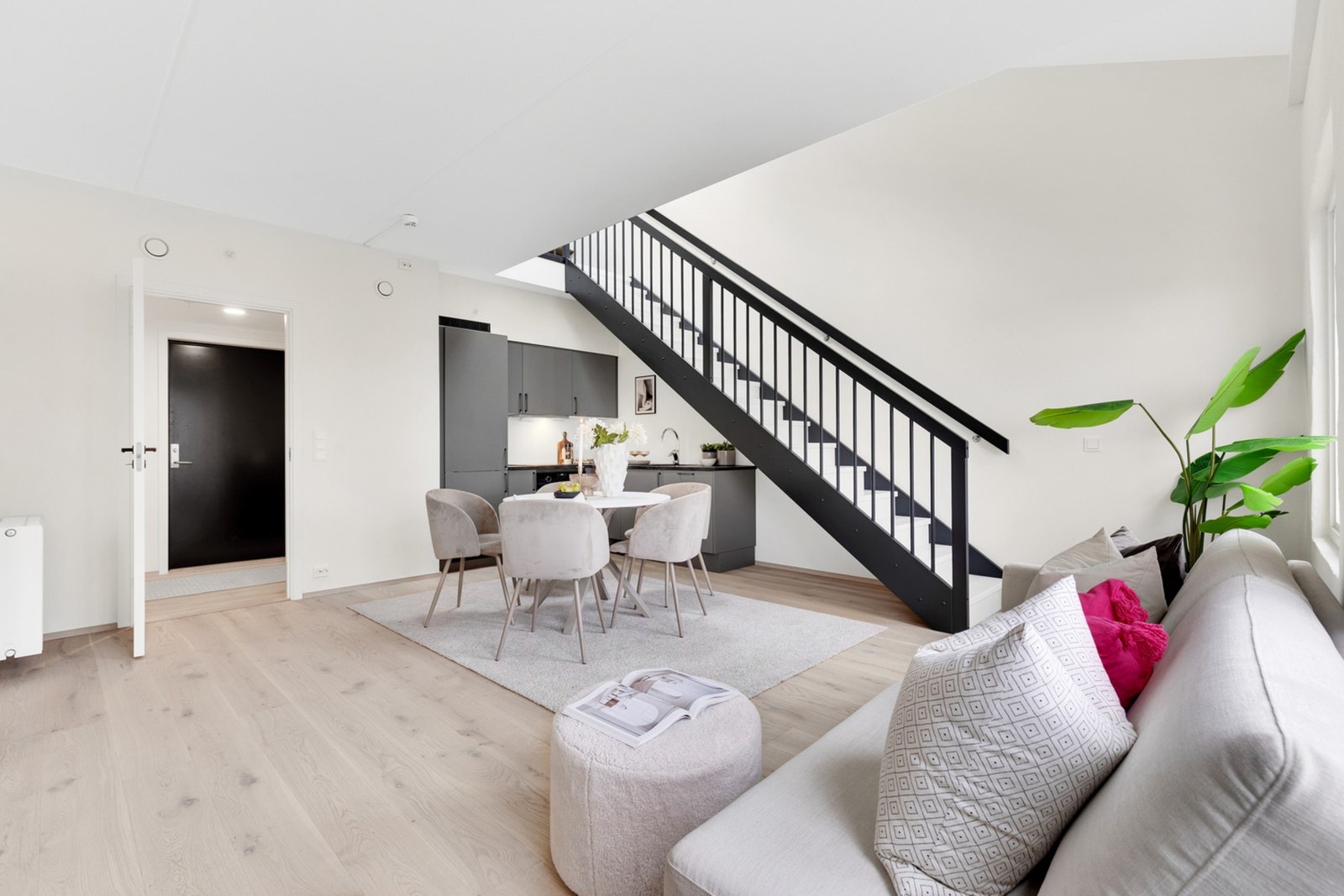 Hovedplan stue/kjøkken. Galleribilde