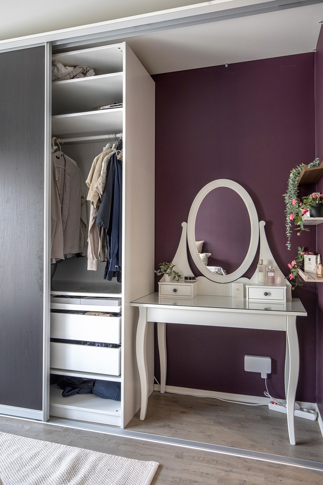 Hovedsoverom med rikelig med skapplass Galleribilde