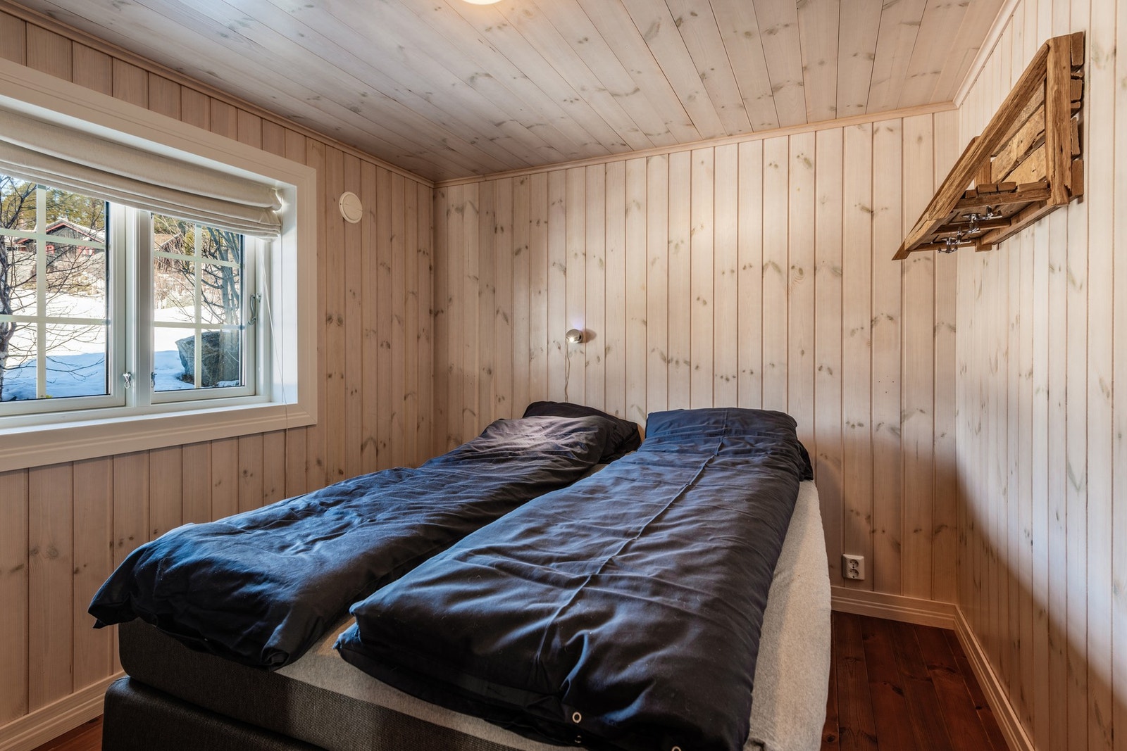 Sov godt i myke dyner og våkne opp til naturens stillhet Galleribilde