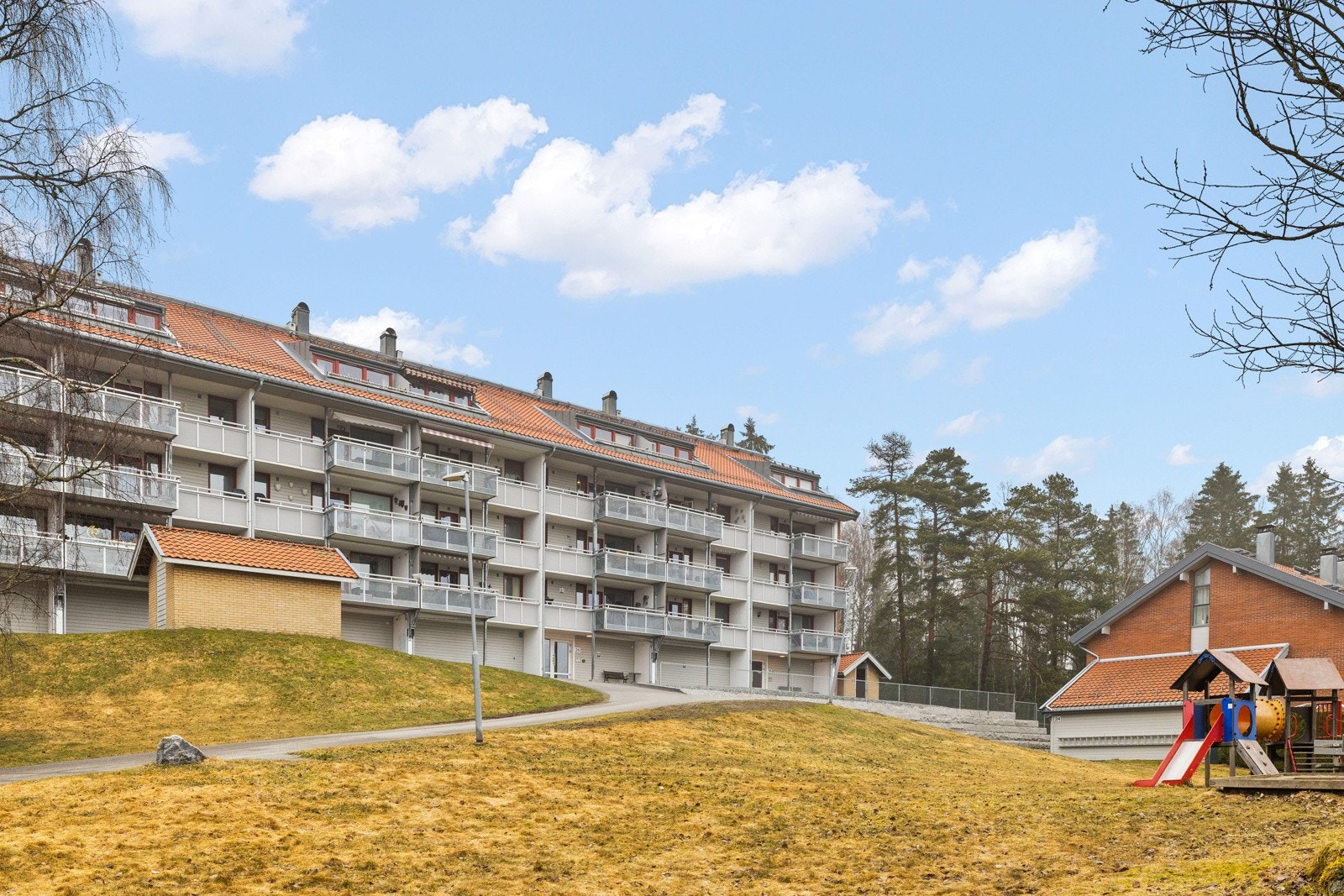 Borettslaget består av 441 andelsleiligheter. Galleribilde
