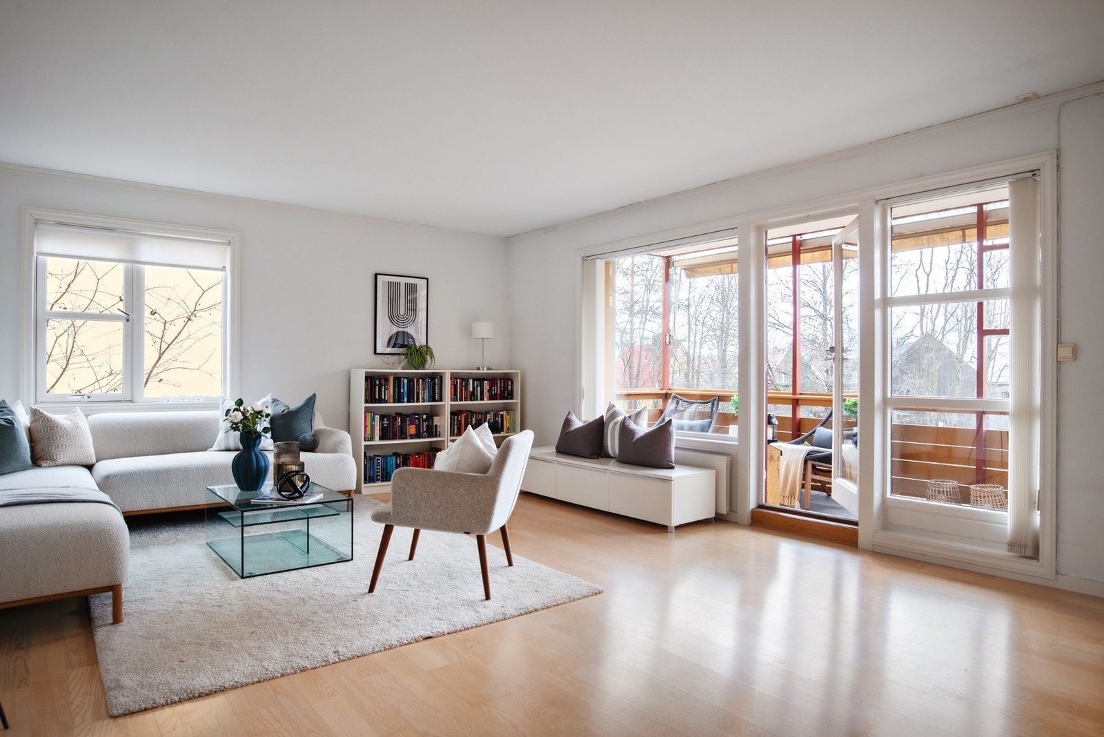 Velkommen til Nedre Silkestrå 8 - Presentert av Henrik R. Winsnes v/ Nordvik Røa Galleribilde