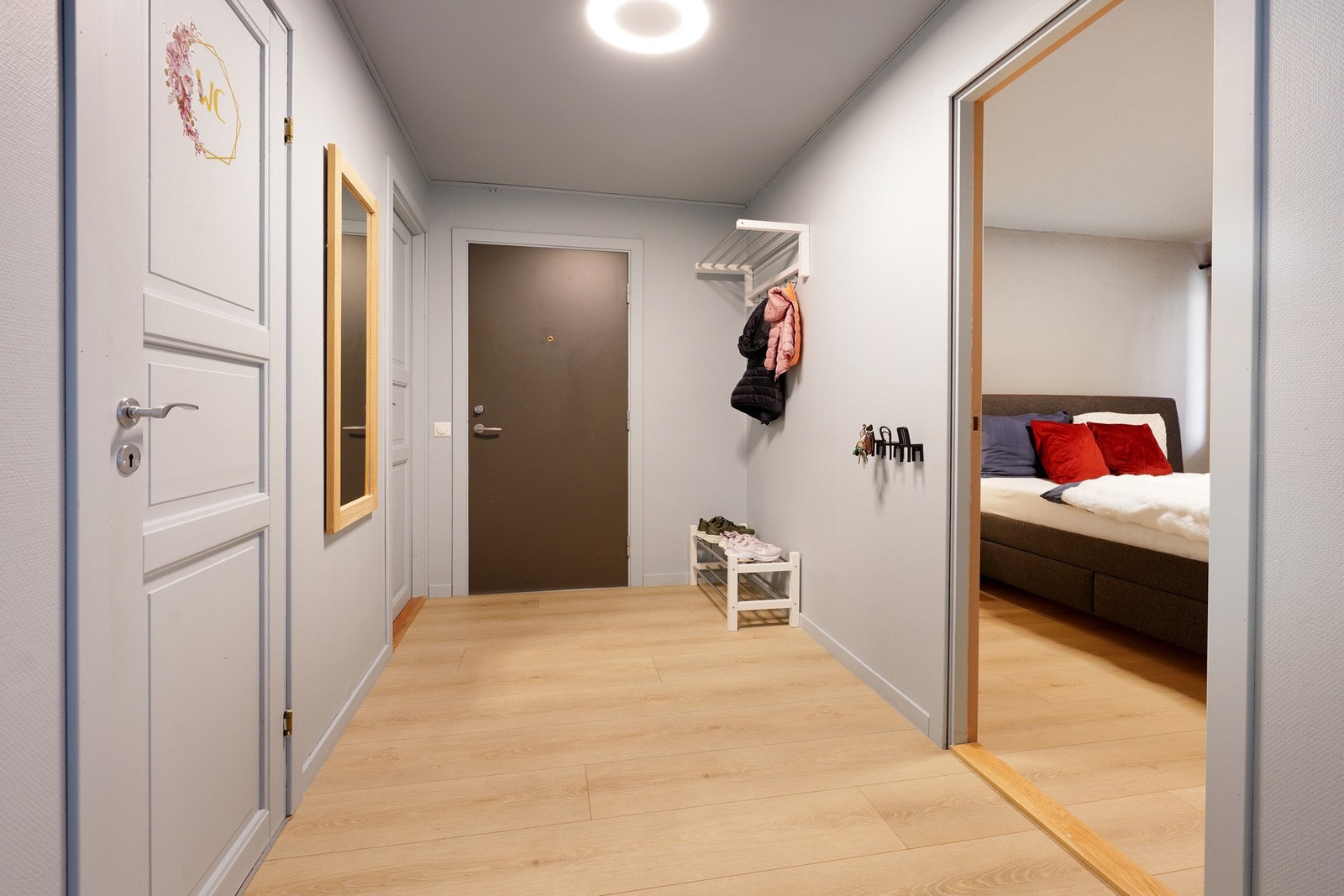 Luftig Entré. Galleribilde