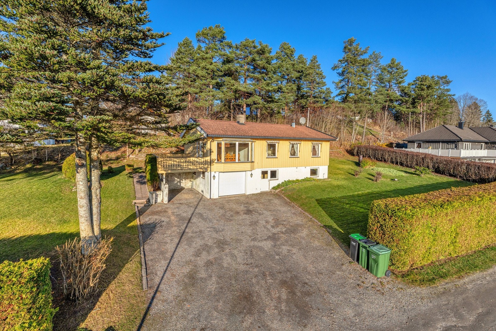 Det er stille og rolig med lite biltrafikk Galleribilde