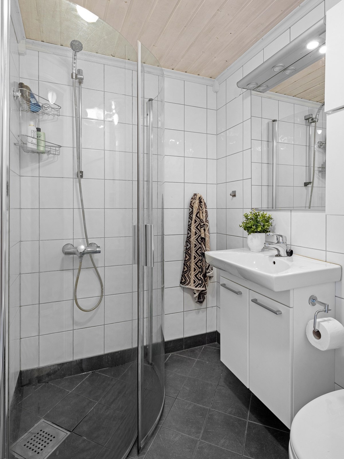 Badet har gulvvarme. Galleribilde