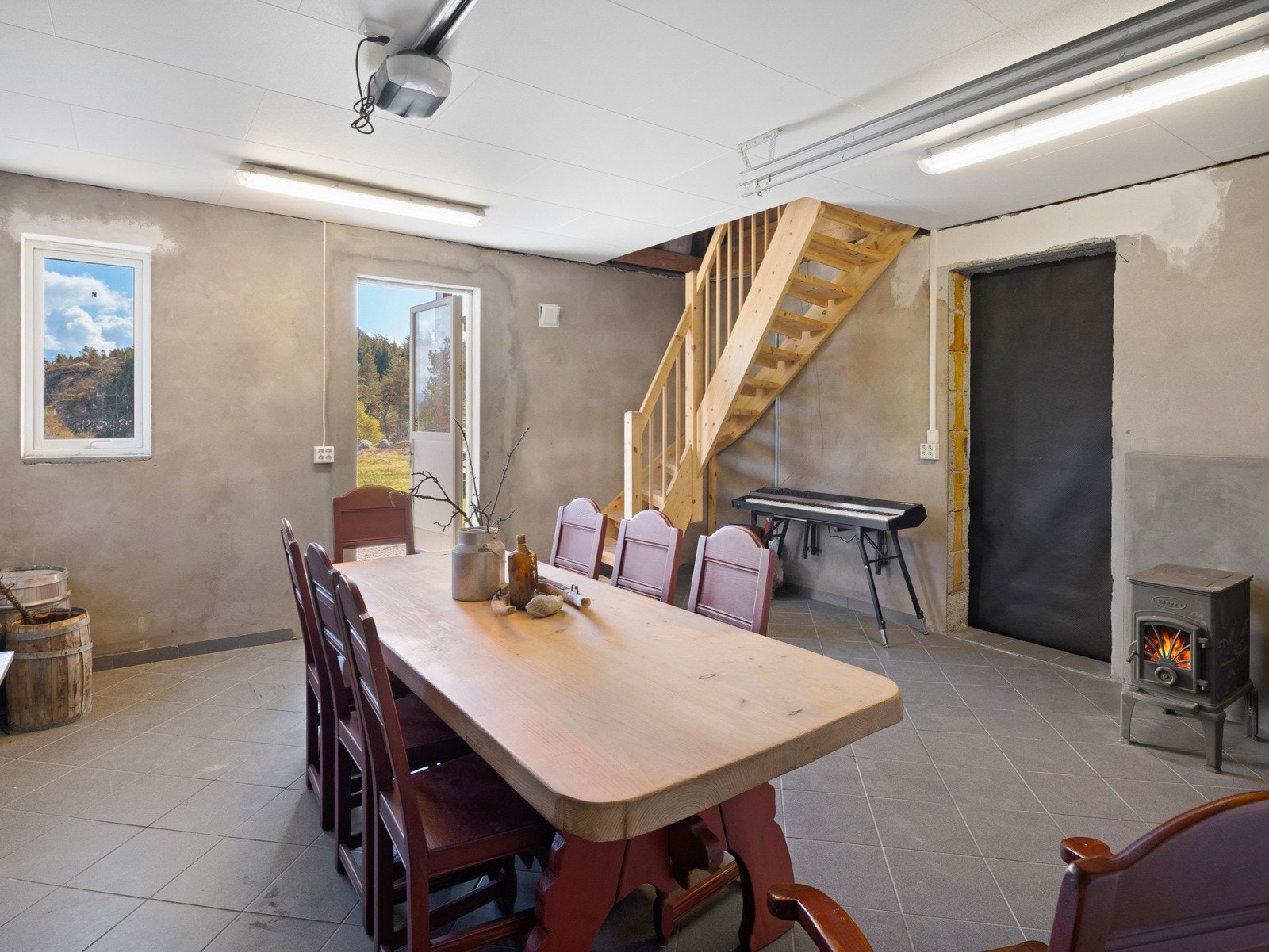 Her er trapp opp til 2.etasje. Galleribilde