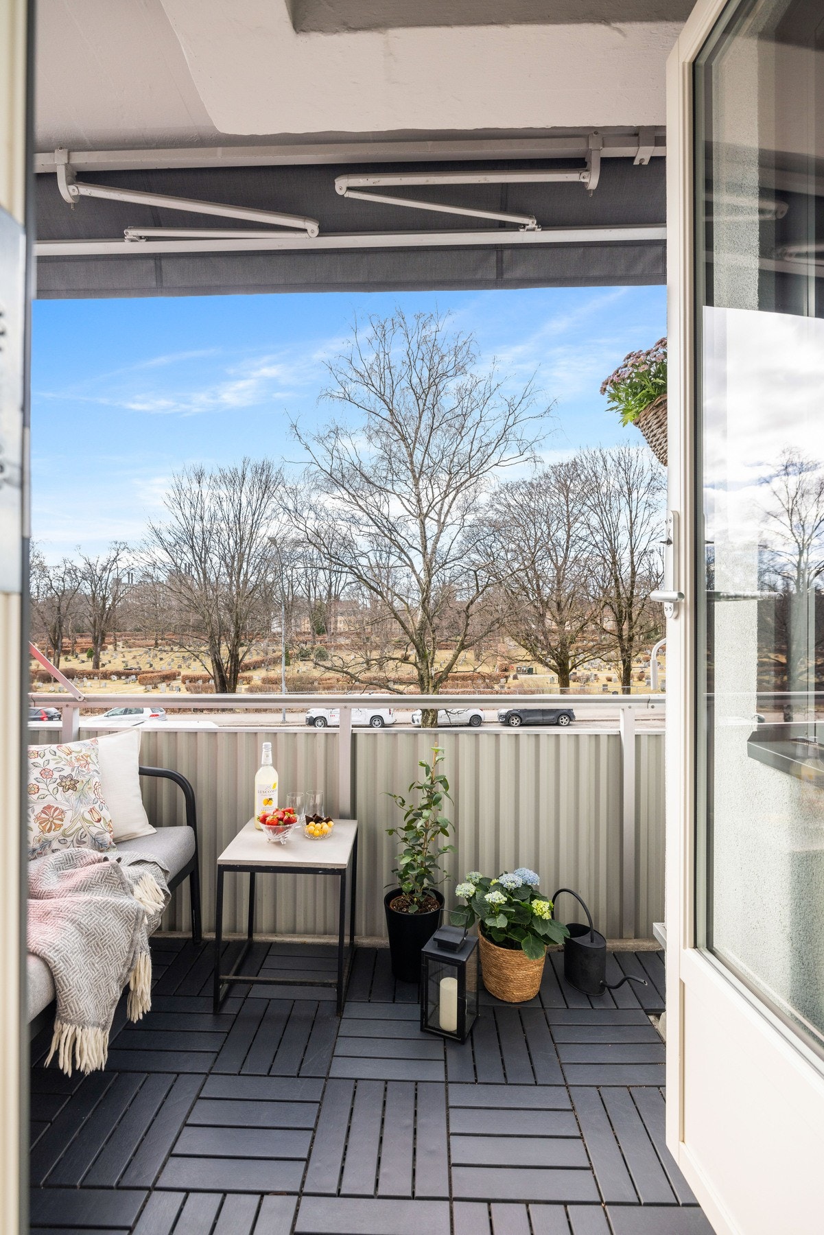 Solrik, vestvendt balkong på ca. 4 kvm. Galleribilde