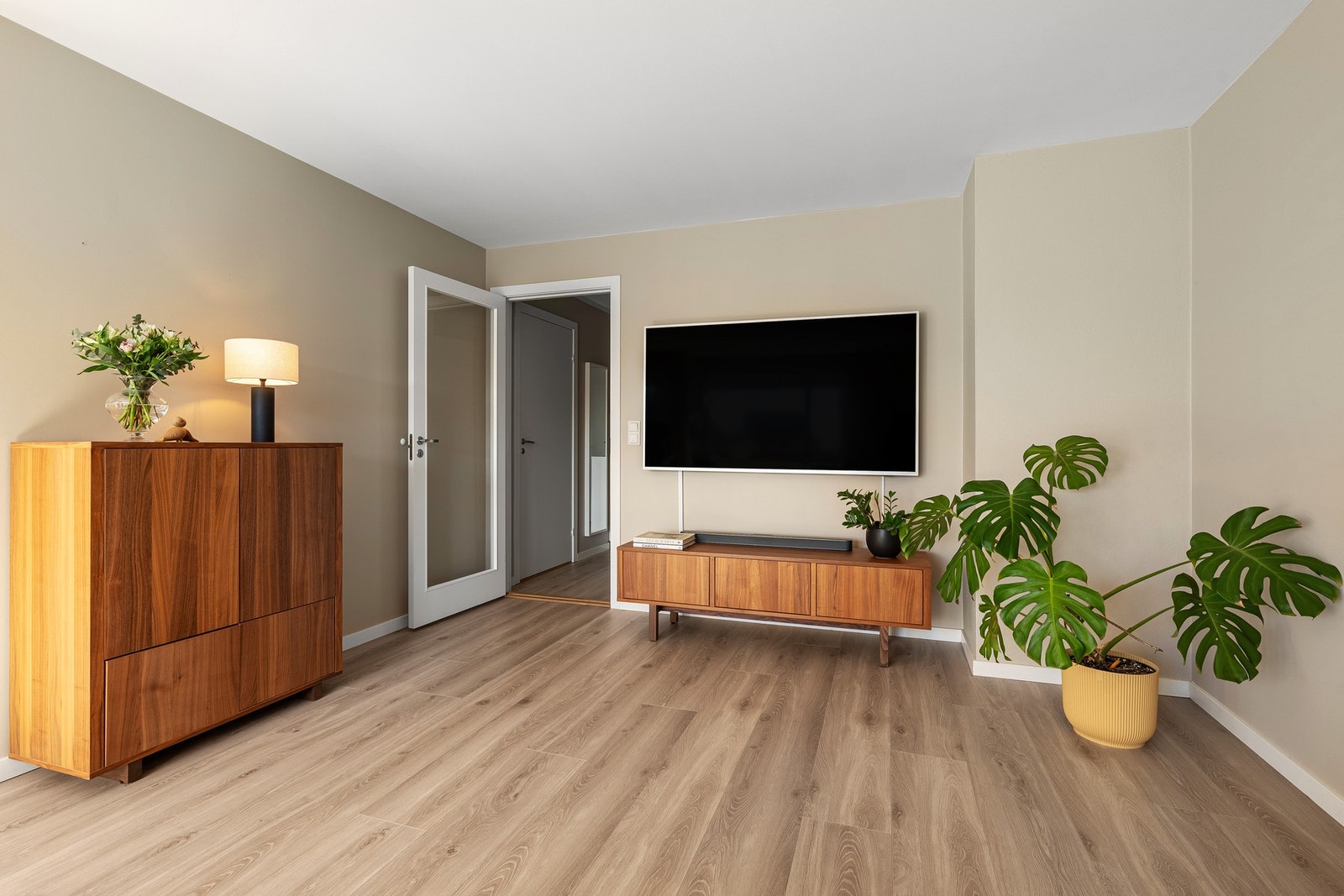 - Mulighet for å sette inn vedovn i stuen | Ellers er det varmekabler i stue/kjøkken - Galleribilde