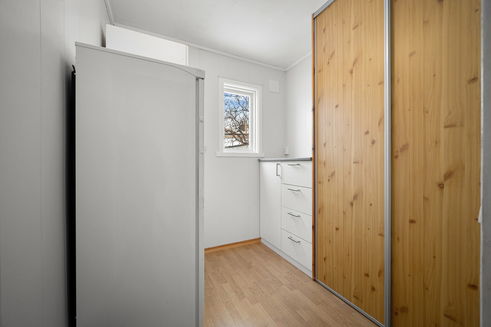 Garderoberom/bod Galleribilde