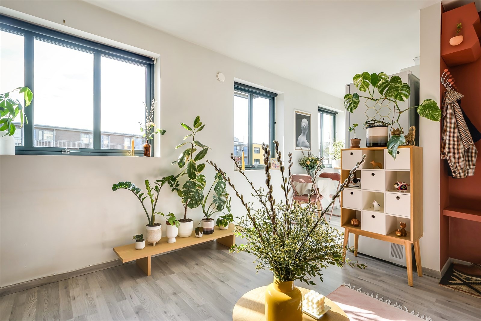 Leiligheten ligger flott til i 4.etg, vendt mot bakgård og passer perfekt for førstegangskjøpere, studenter og pendlere. Galleribilde