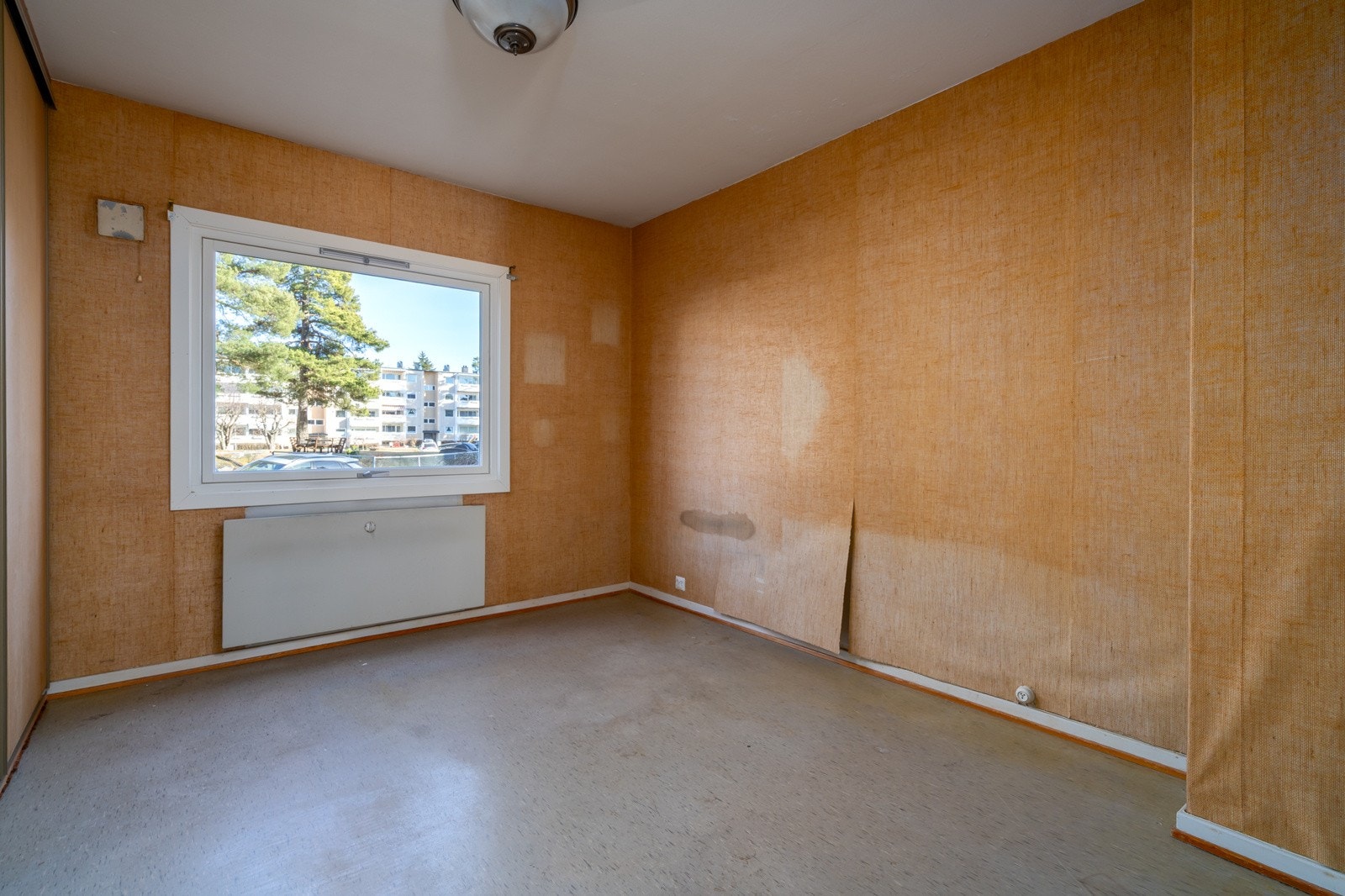 Soverom 1 har vindusflater som sørger for naturlig lysinnslipp Galleribilde