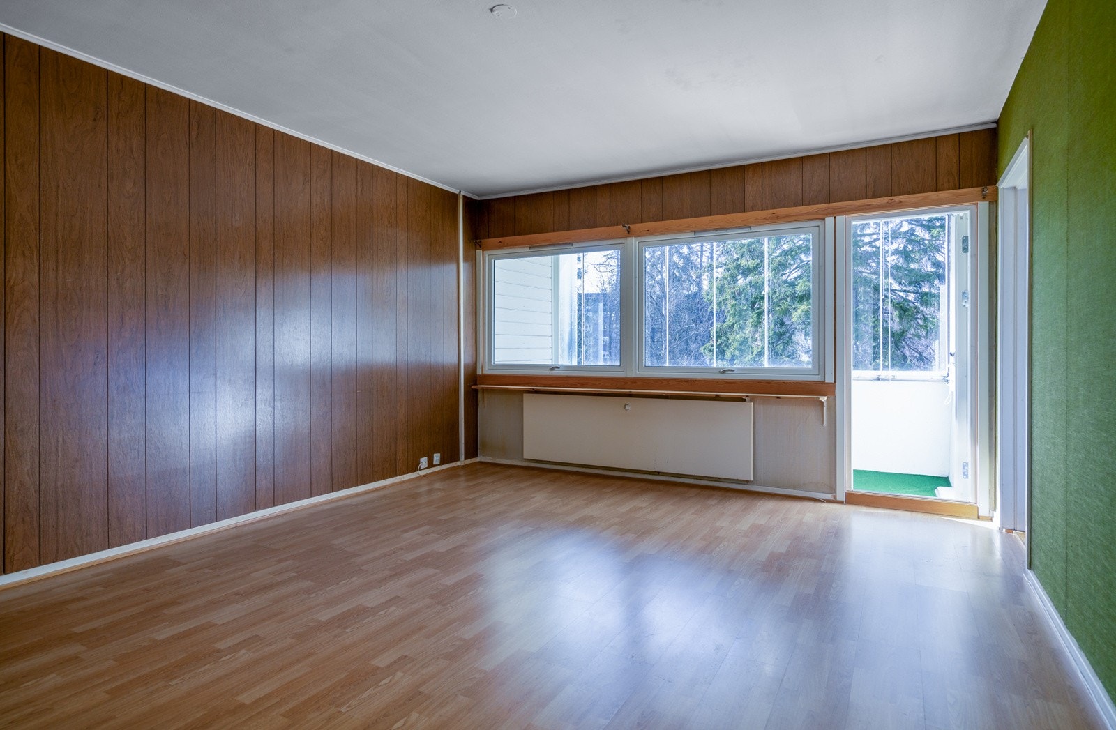 Leiligheten fremstår med behov for oppussing med stort potensial Galleribilde