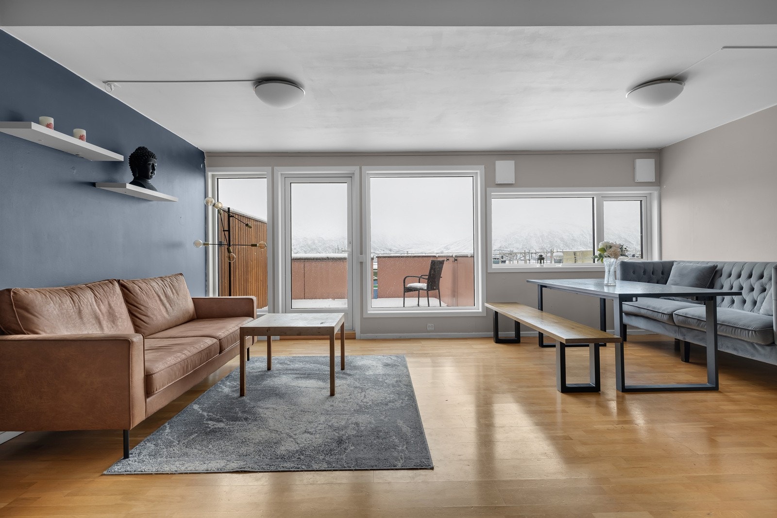 Storhaug + partnere med megler Stian Mathiassen presenterer Varden 70! Galleribilde