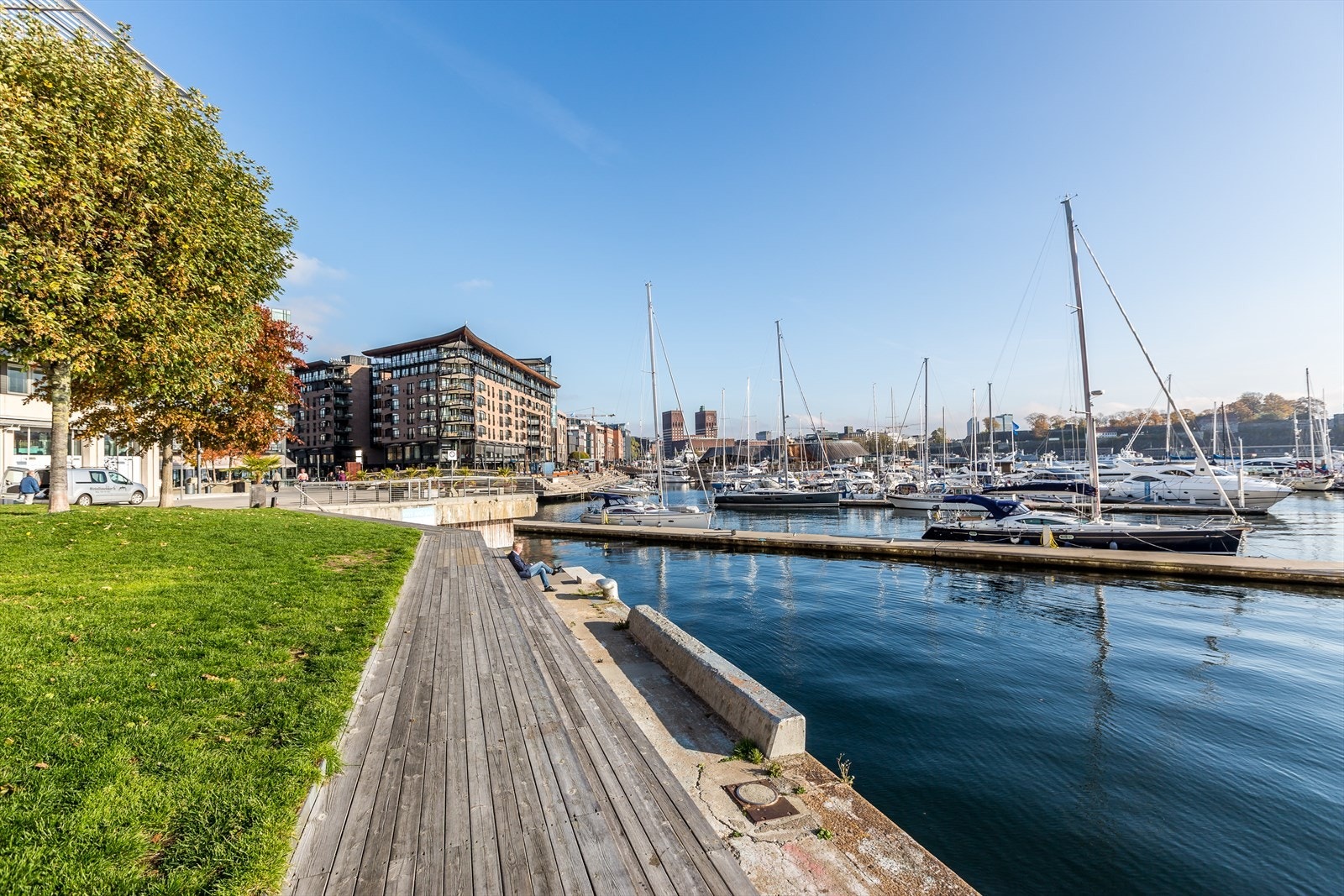 Hvorfor ikke legge turen langs sjøen fra Frogner og til Tjuvholmen/Aker Brygge Galleribilde