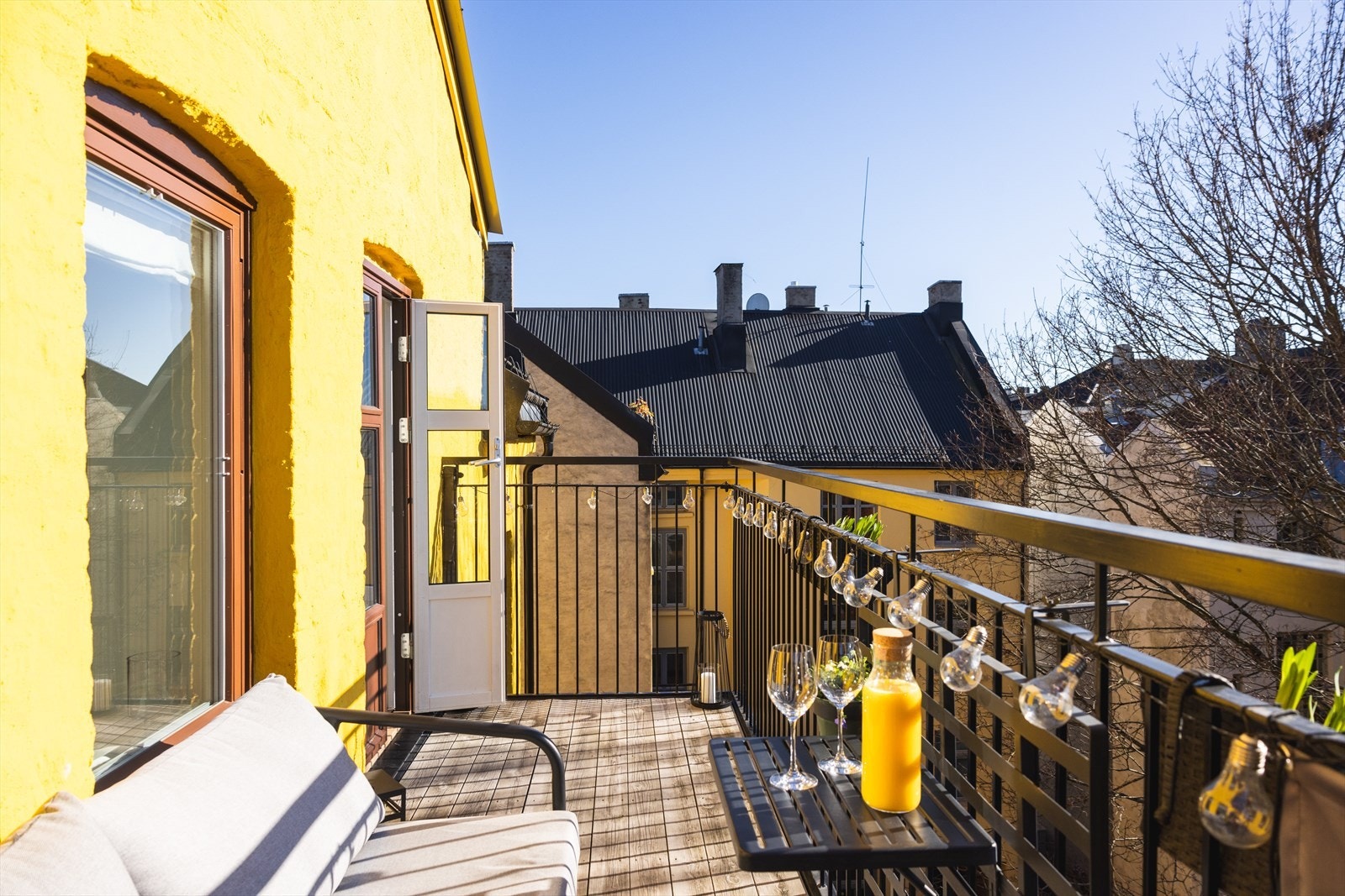 - Fantastisk, sydvestvendt balkong på ca. 7 kvm - Galleribilde