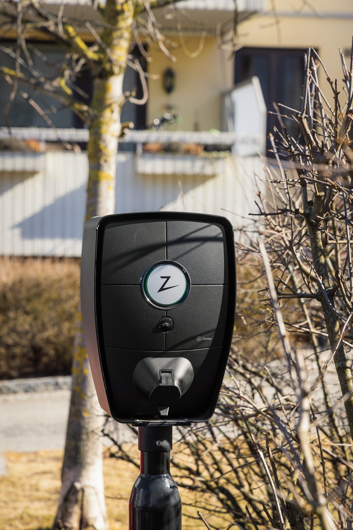 Det følger ikke p-plass med leiligheten, men du kan kontakte styret via Vibbo for å bli satt på venteliste. Se salgsoppgave for mer informasjon. Galleribilde