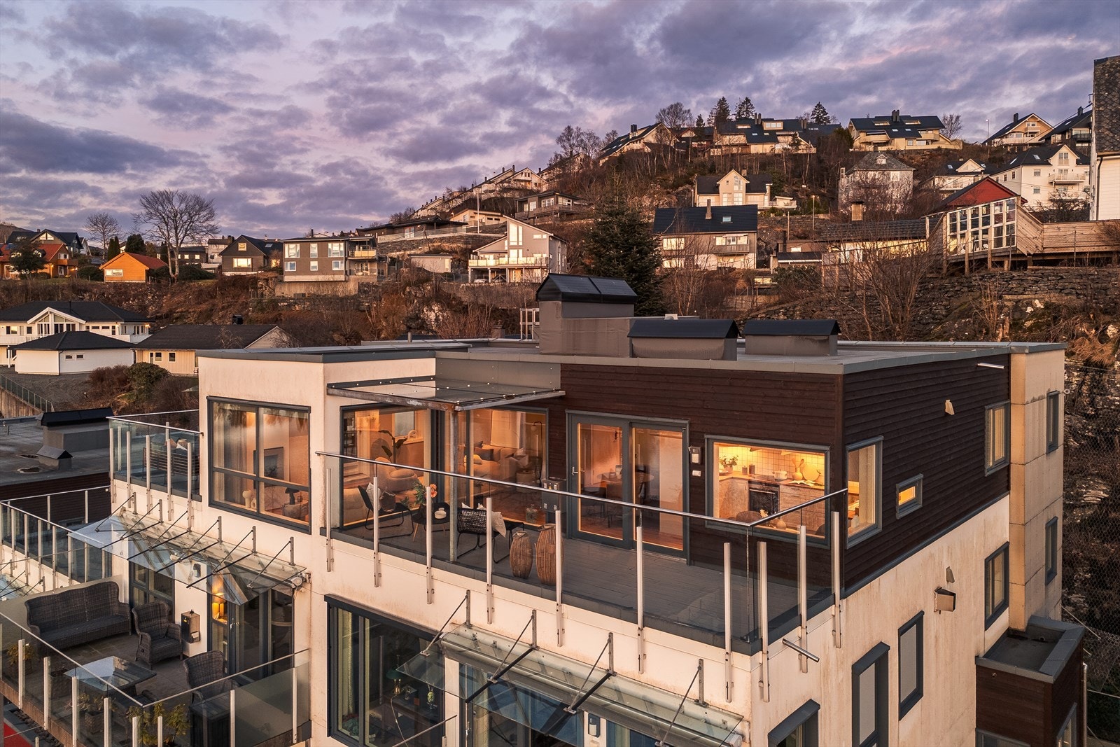 Leiligheten er en del av Selvaag Pluss Konsept. Med en Plussbolig® får du noe av servicen fra hotell inn i boligen - gjennom ekstra service, opplevelser og trygghet. Galleribilde