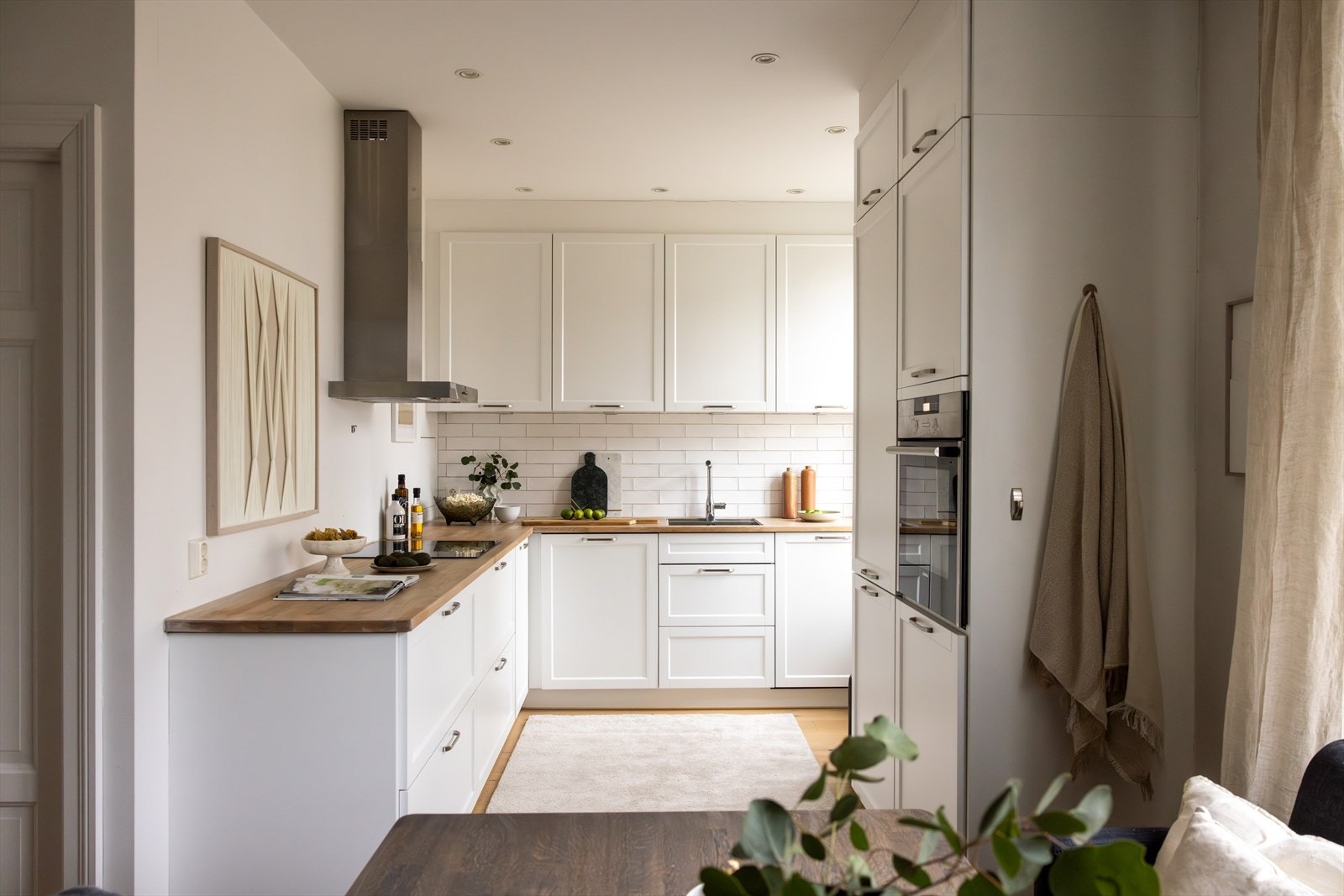 - Godt med benk- og skapplass - Galleribilde