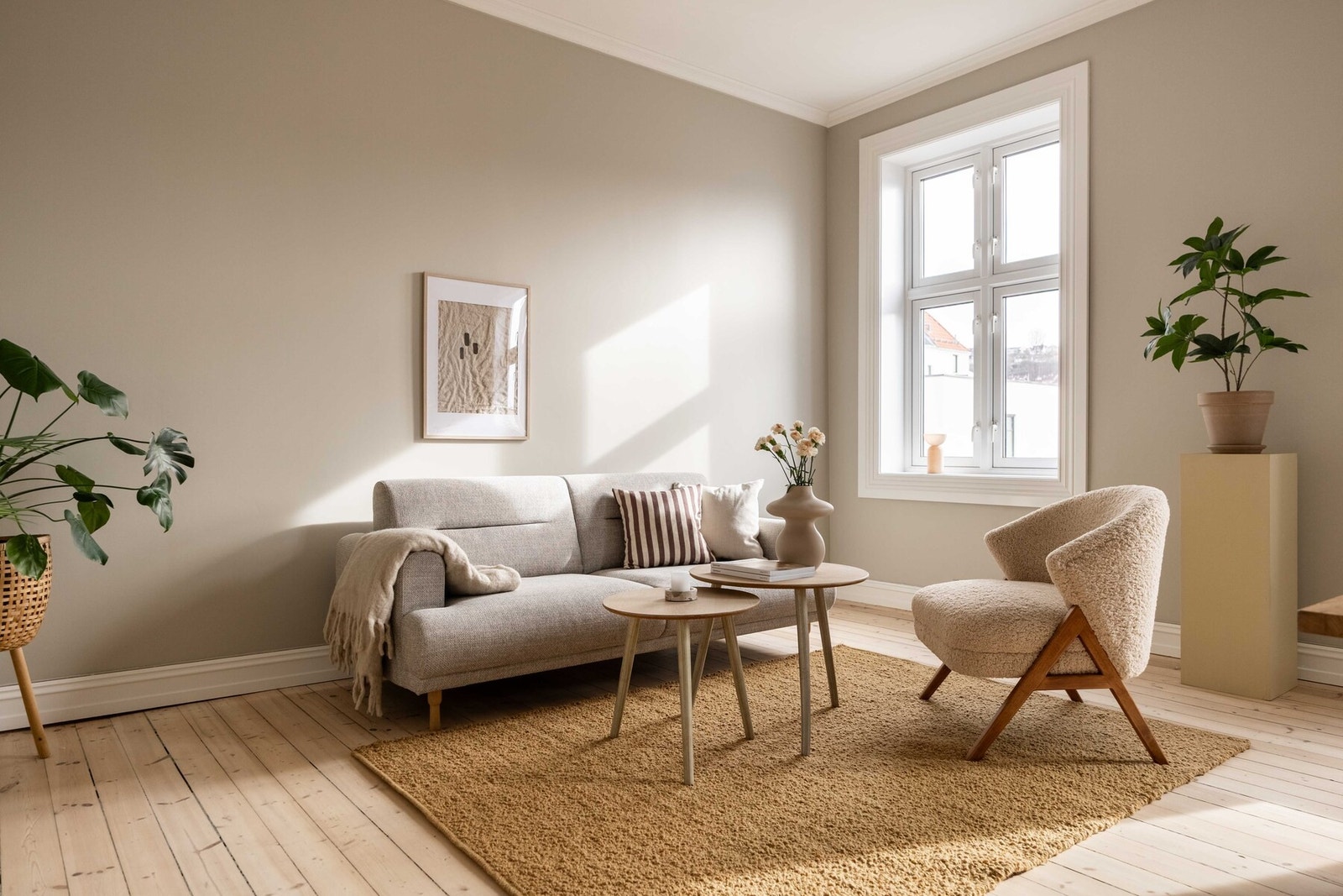 Leiligheten har orignale detaljer som originalt tregulv og stukkatur. Galleribilde